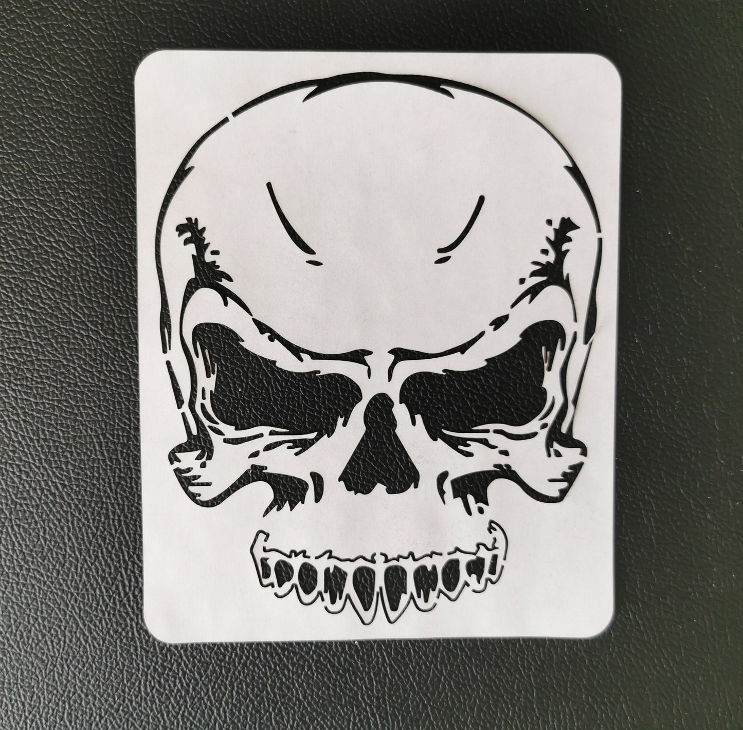 Skull Stencil