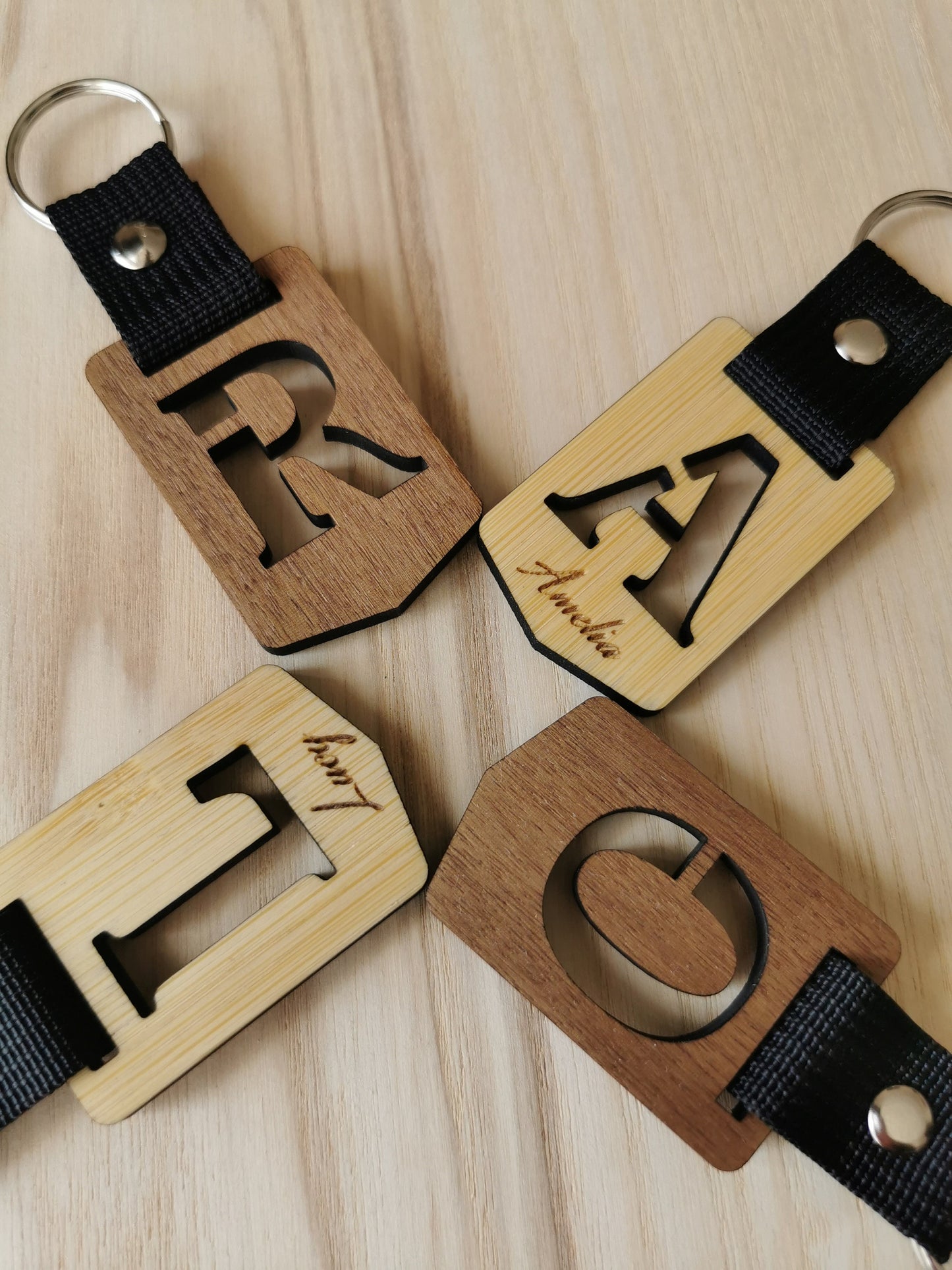 Personalised Letter Keyring-Keychains  (Walnut & Bamboo 5mm)