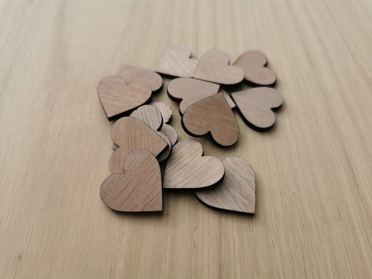 15 x Wooden Hearts  Craft and Decor 25 x 25 mm x 3mm Playwood